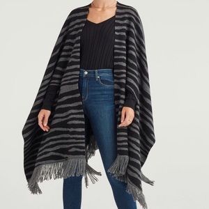 7FAM Fringe Zebra Wrap